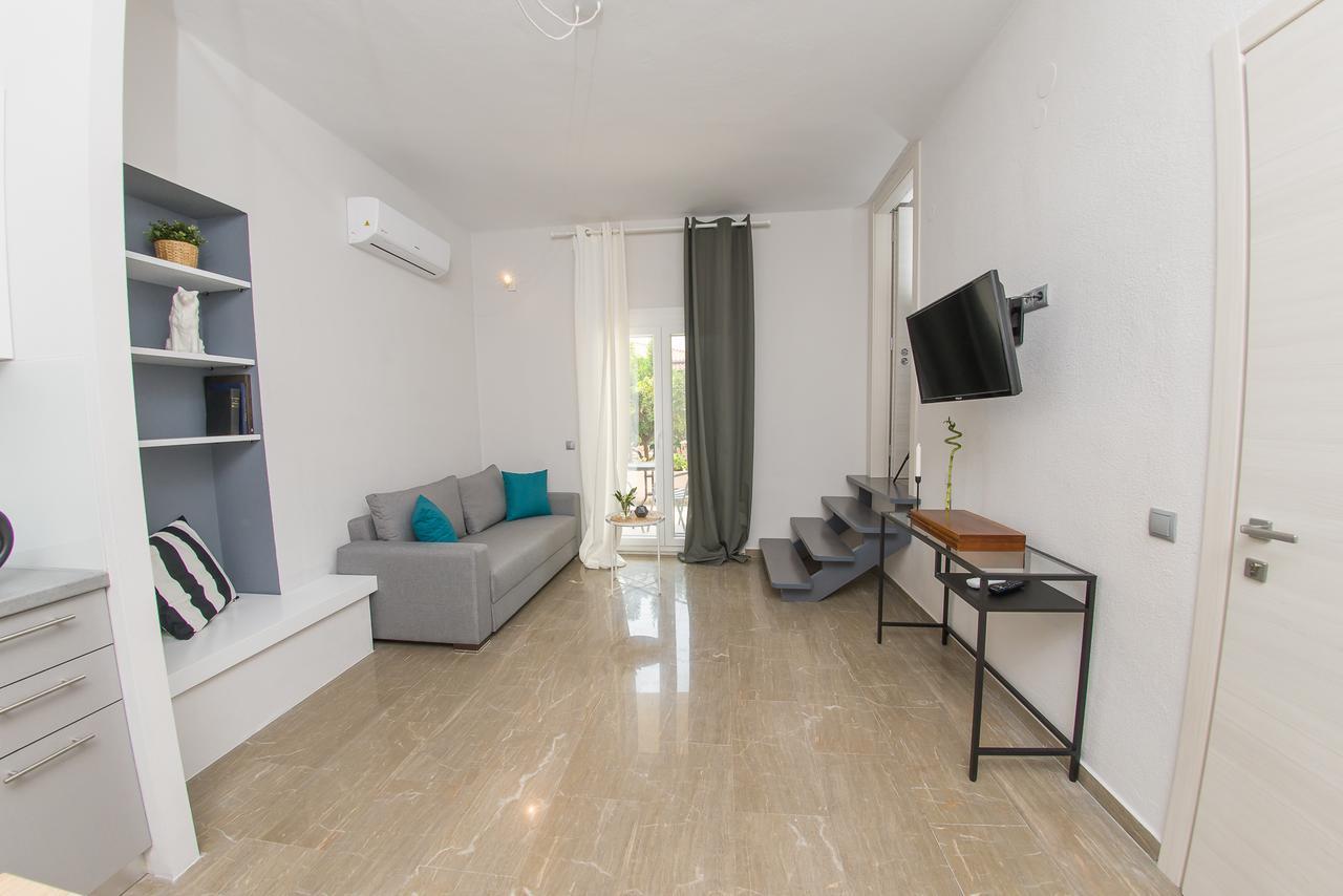 Palio Grey Apartments ปาเลออน ซิฟลิคิออน ภายนอก รูปภาพ