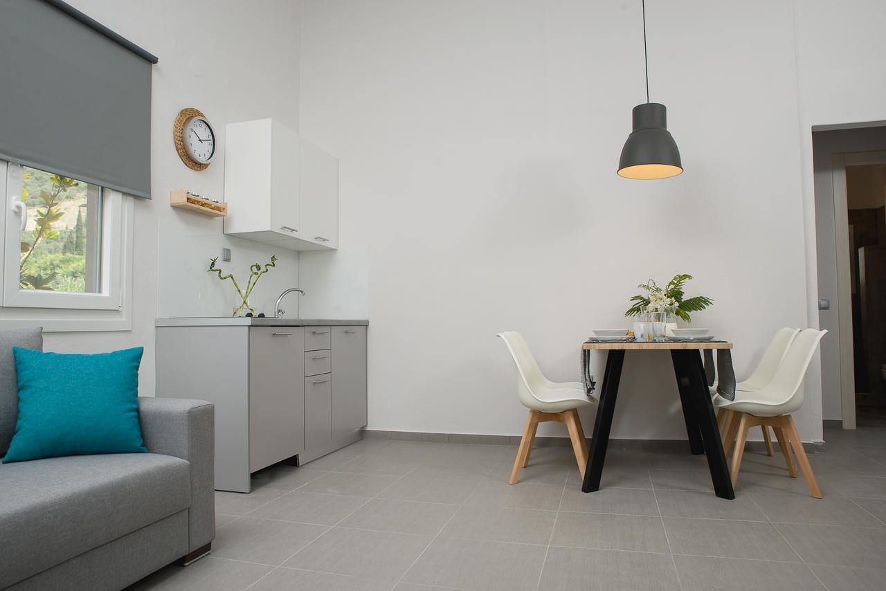 Palio Grey Apartments ปาเลออน ซิฟลิคิออน ภายนอก รูปภาพ